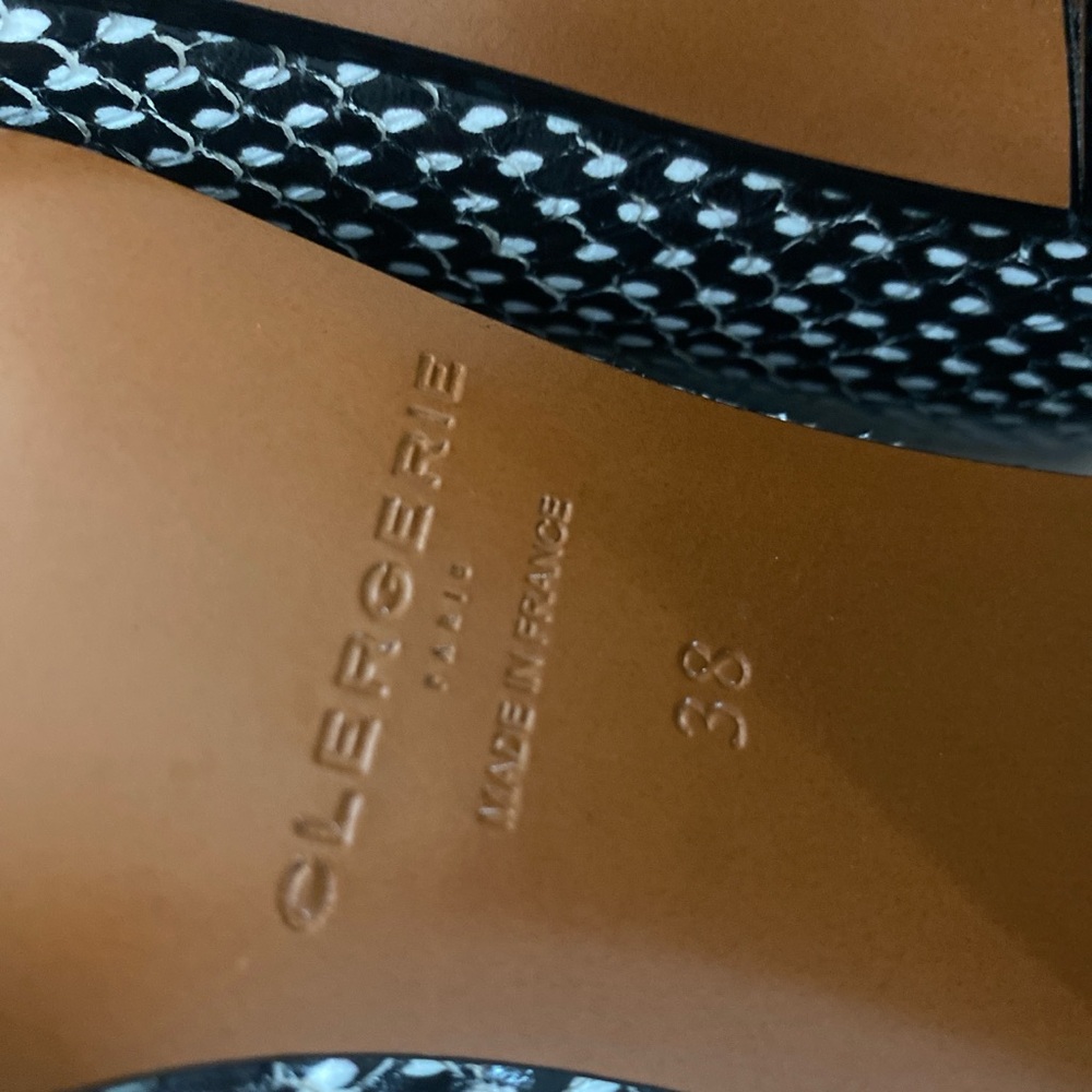 Robert Clergerie Paris crocodile leather  black & white block heel pumps sz 38 - Picture 4 of 6